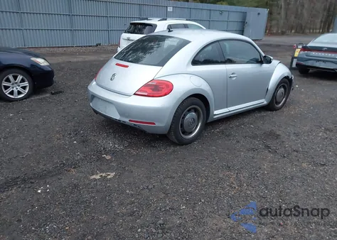 2012 Volkswagen Beetle 2.5L from USA, damaged, VIN 3VWJP7AT1CM613065